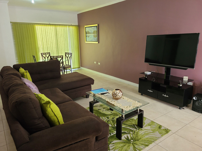 Others 5, The Bromptons Secure Gated Condo