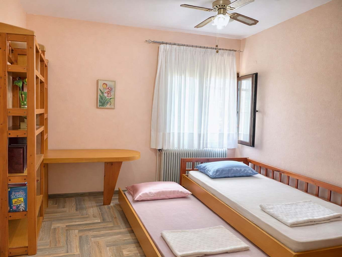 Room 5, Saltos Village Apartment - Serene Poolside Escape, Central Macedonia