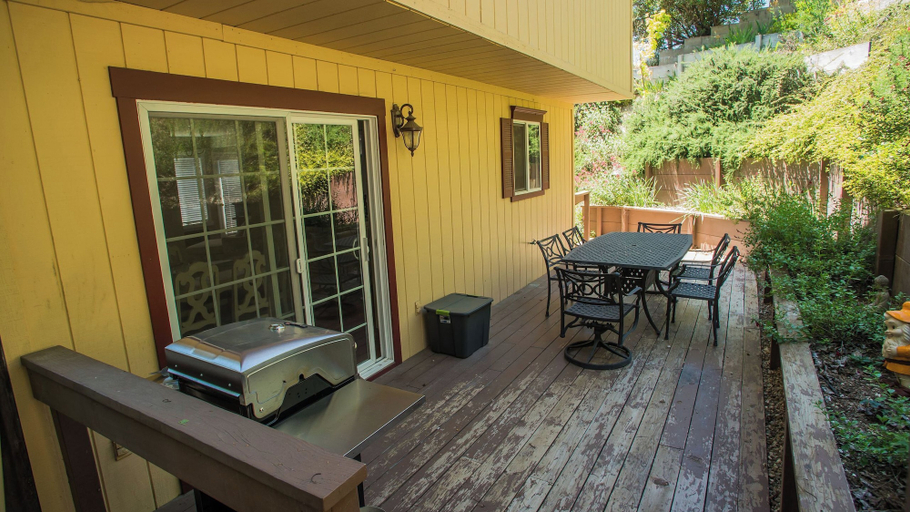Interior 4, Vintage Paso by Avantstay Firepit + Garden + BBQ Walk to Downtown Paso, San Luis Obispo