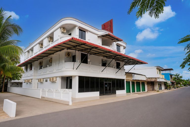 Primary image, Collection O near Pasar Aviari formerly, Batam