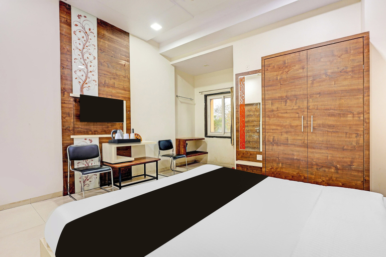 Room 5, Super OYO Collection O Vizag, Visakhapatnam