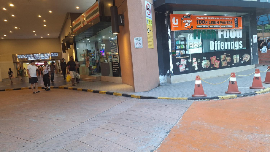 Shops, Times Square Suite Near pavilion, Kuala Lumpur