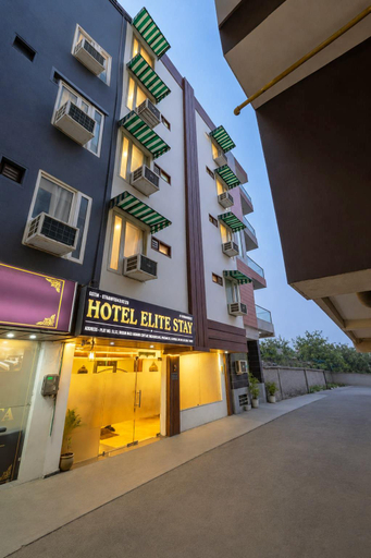 Entrance 4, Elite Stay Near Yashobhoomi Dwarka, Delhi