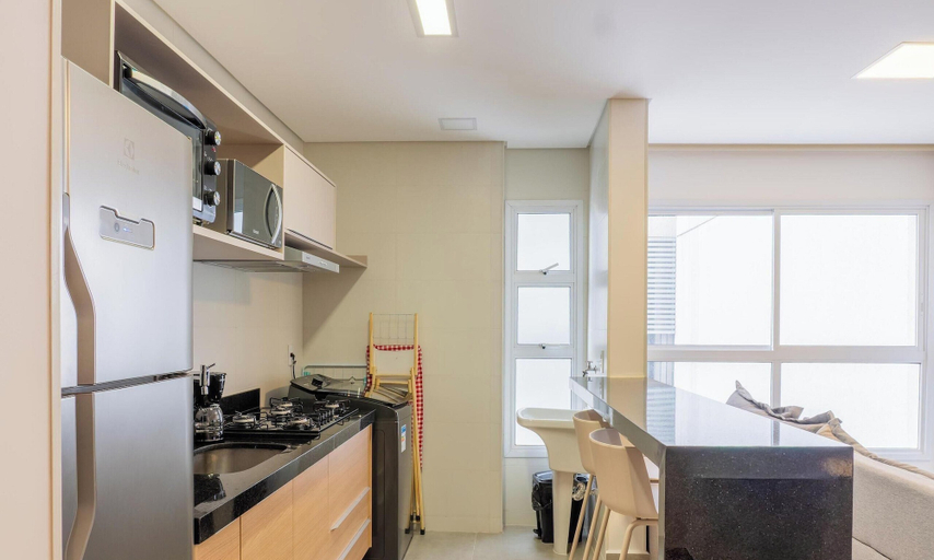 Private kitchen 2, Apts in a Building With Pool and Gym - GRL, Anápolis