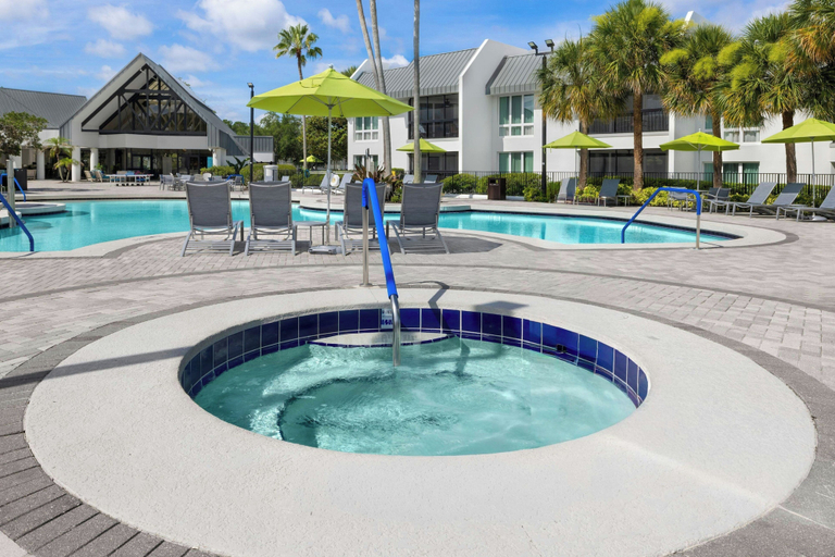Sport & Beauty 2, Marriott's Sabal Palms, Orange