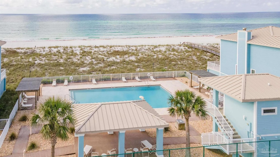 Sport & Beauty 5, Portside Villas Unit 6, Escambia