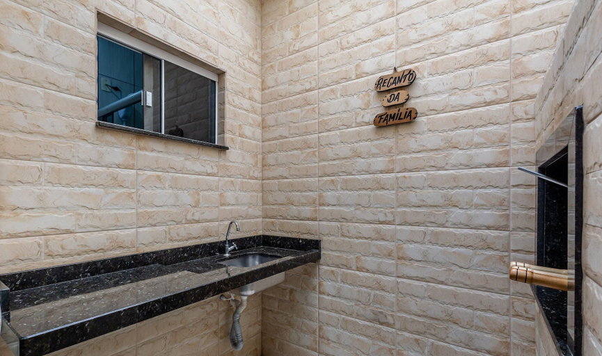 Bathroom 5, House With Barbecue and 2 Bedrooms Rek0001, Penha