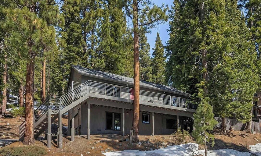 Exterior 5, Cozy Spacious 4BD Modern Mountain Home, Washoe