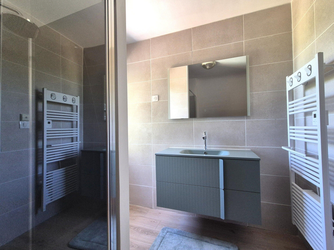 Bathroom 2, Pet-friendly Country House in Central Brittany, Côtes-d'Armor