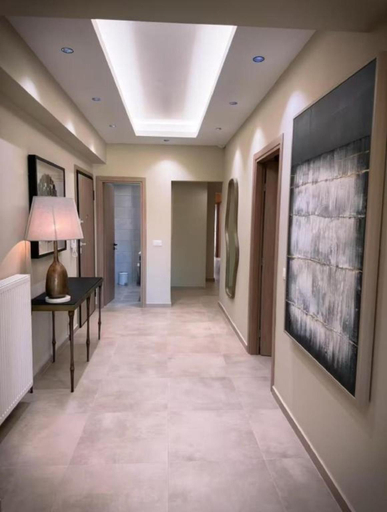 4, Elegant VIP Apartment - Athens Town, Attica