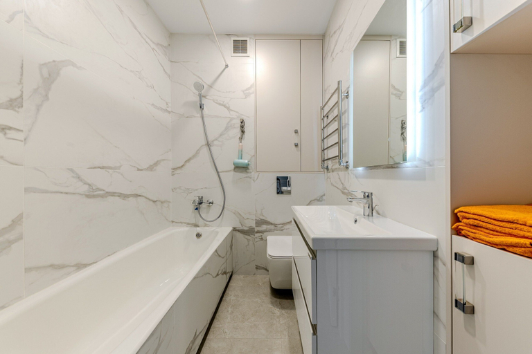 Bathroom, Studiominsk Minsk Mir, Minsk