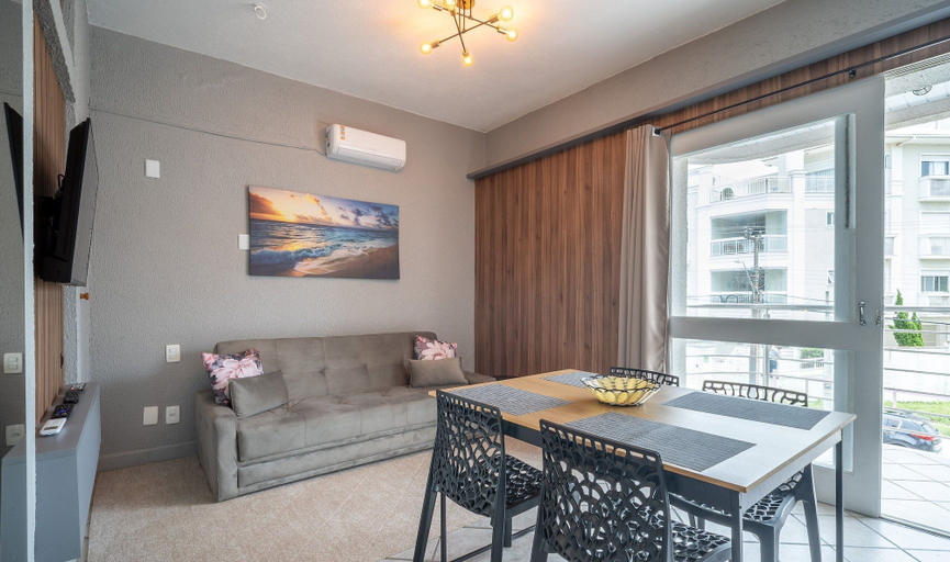 Living area, Apt in Condo In Front of the Beach Ida0108, Florianopolis