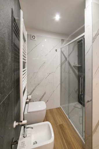 Bathroom 5, TOLEDO PLACE, Napoli