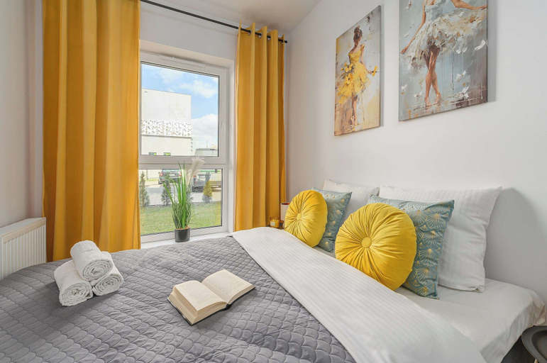 Room 4, Charming House in Landeda With Sea View, Łódź