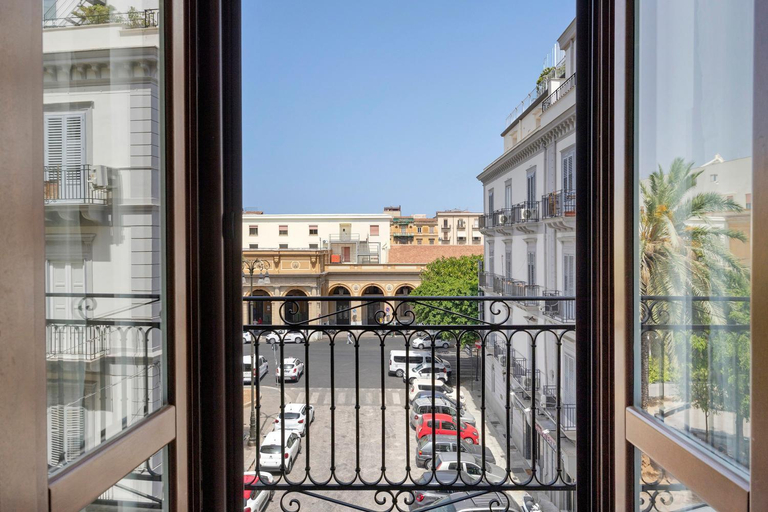 Exterior view 4, House stazione, Palermo