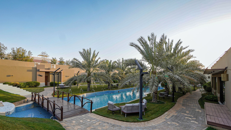 Exterior 2, Palmier resort