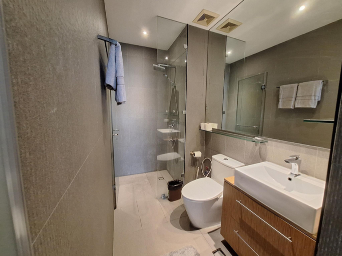 Bathroom 5, StayLuxia Manilabayview, Manila City