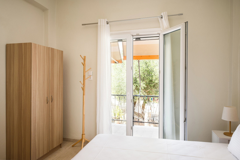 Room 4, Stavros Two-Bedroom House by Konnect, Ionian Islands