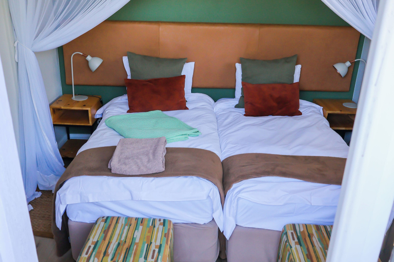 Room 2, Victoria Falls Luxury Apartments, Hwange