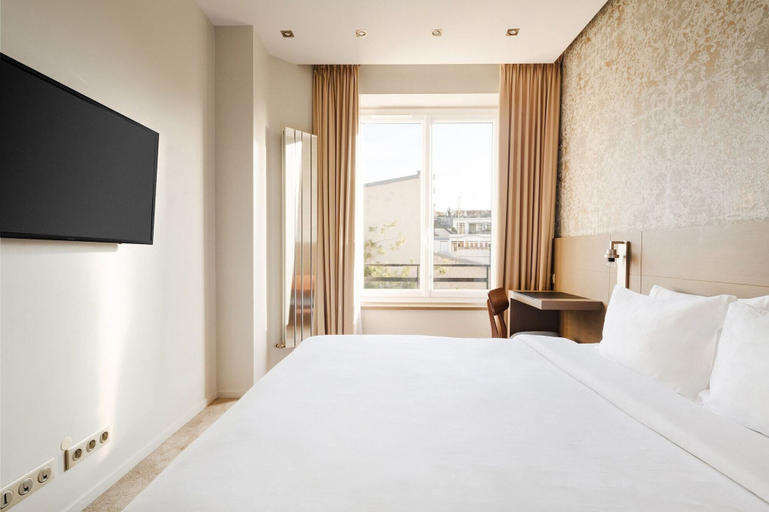 Bedroom 3, Atala Champs Elysees, Paris