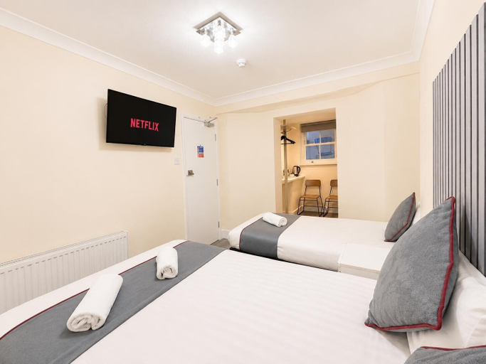 Bedroom 3, King's Cross Hotel, London