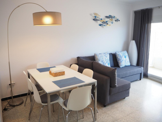 Room 5, Apartamento Reformado CON Vistas AL MAR, Girona