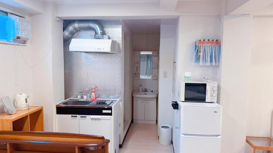 4, Youki Residence, Suginami