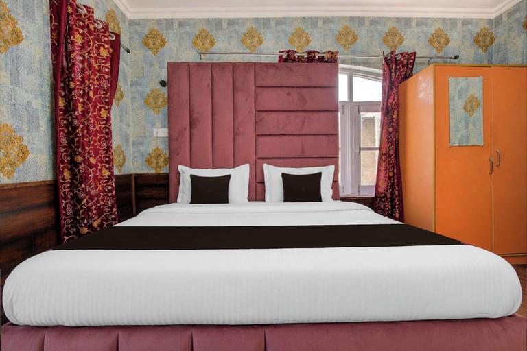 Room 5, Collection O Shalimar Garden Srinagar, Srinagar