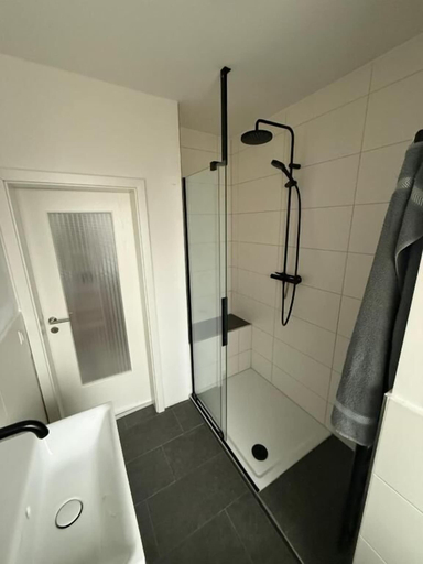 Bathroom 5, FeWo Südstadt Kassel, Kassel