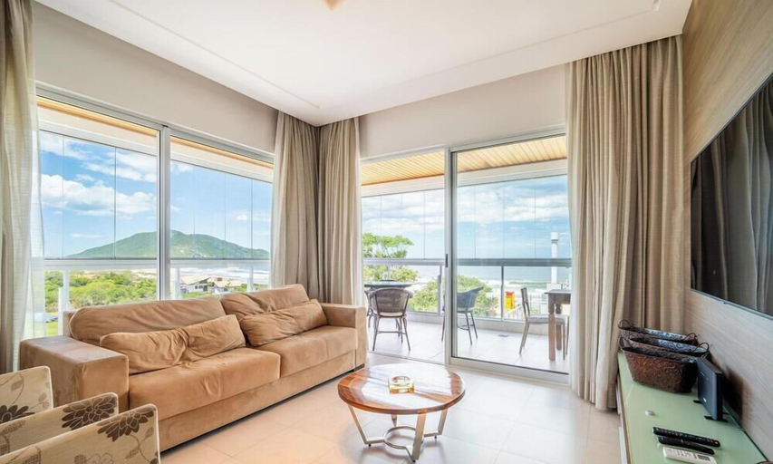 Living area 3, Apartment Sea View in Beachfront Condo Asr0201, Florianopolis