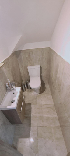 Bathroom 5, LIM - Downtown Retreat