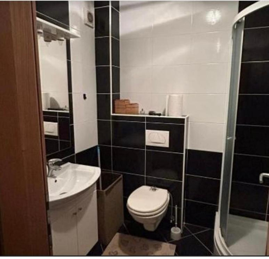Bathroom 2, Apartman Samra, Sarajevo