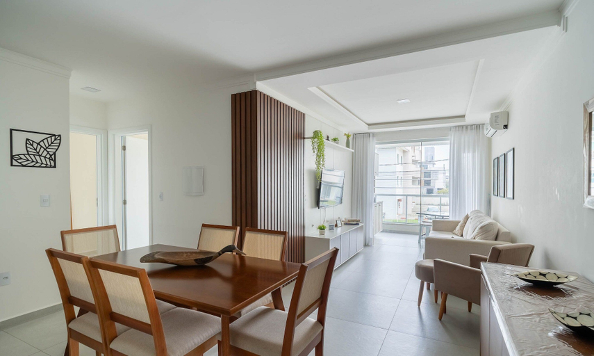 Dining, Apart w/ BBQ in Condo w/ Pool Rmm0206, Florianopolis