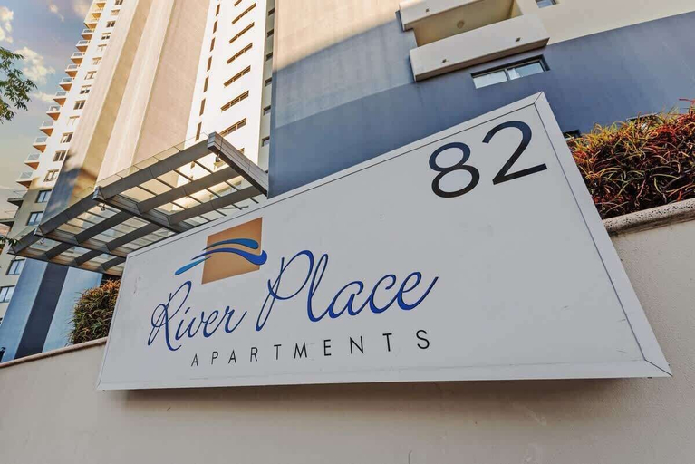 Interior 2, Skyline Stunner! 3bed/2bath/1car/views ~ CBD, Brisbane