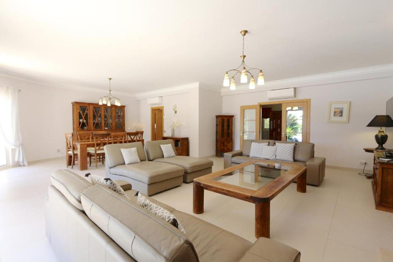 2, Luxury Vilamoura Villa  4 Bedrooms  Villa Corvo  Billiards, Loulé