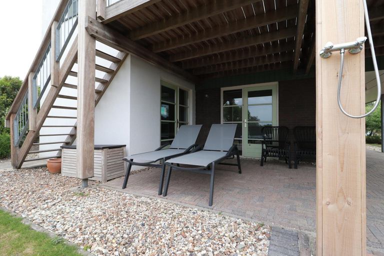 Balcony 3, Luxury Detached Villa Near the Beach, Wûnseradiel