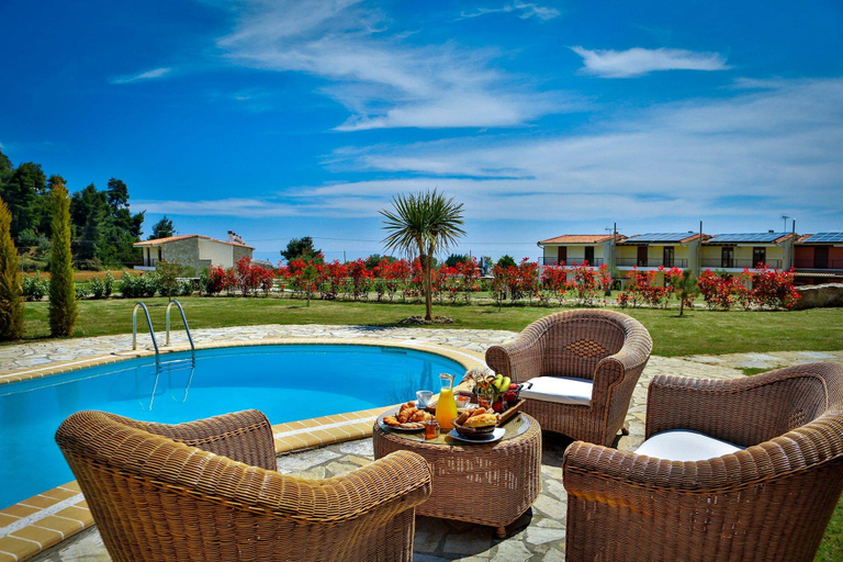 4, Queen 4 Bedroom Villa Private Pool, Central Macedonia