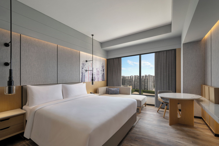 Room 4, Courtyard by Marriott Ghaziabad India, Ghaziabad