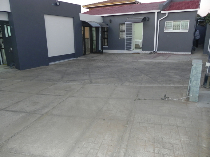 Exterior, OZ Guest Villa, City of Johannesburg