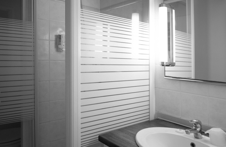 Bathroom 3, Village Creole, Les Trois-Îlets