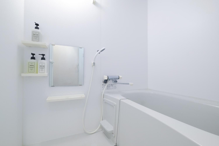 Bathroom 3, Good Life Apartment - Vacation STAY 08492v, Naha
