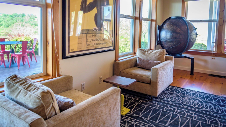 Interior 4, Tour de Rouge by Avantstay Pool + Spa + Firepit Paso Robles Wine, San Luis Obispo