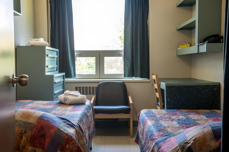 Bedroom 2, Residences Universite Laval, Communauté-Urbaine-de-Québec