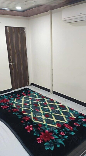 Room 4, Honey Home Stay, Ujjain