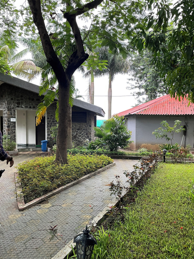 Property grounds 2, Caves County Resorts, Nashik