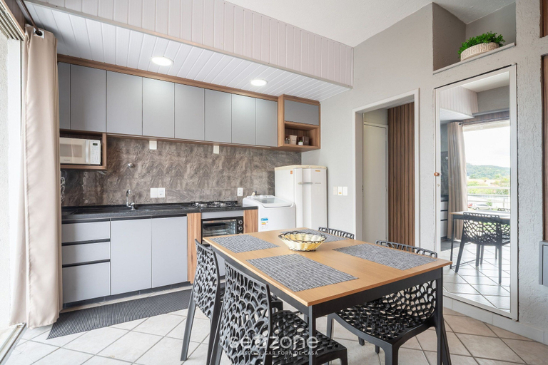Dining, Apt in Condo In Front of the Beach Ida0108, Florianopolis