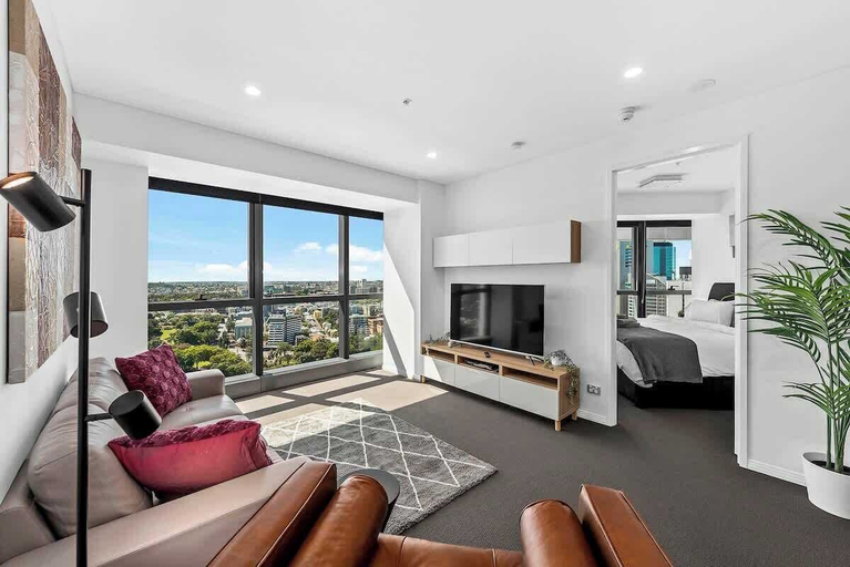 Interior 5, Infinity Excellence!~1bed/1bath/office/1car~views!, Brisbane
