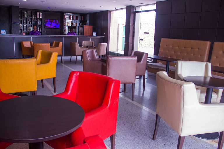 Food & Drinks 5, Paris Suites, Amuwo Odofin