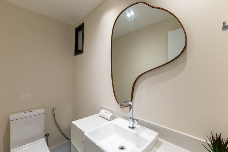 Bathroom 4, Ap in Cond w/ Pool Just Steps From the sea Pet0011, Ilhéus