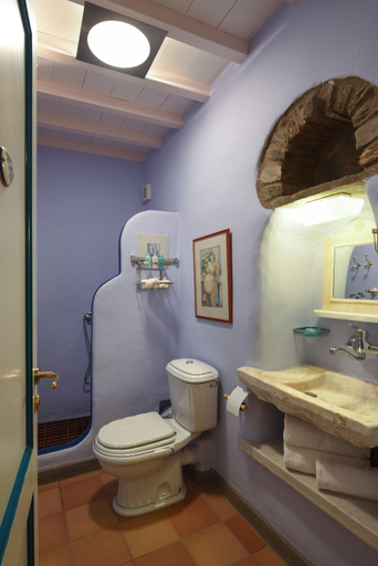 Bathroom 3, Great Tinos Villa Villa Kato Spiti Sea View Triantaros, South Aegean
